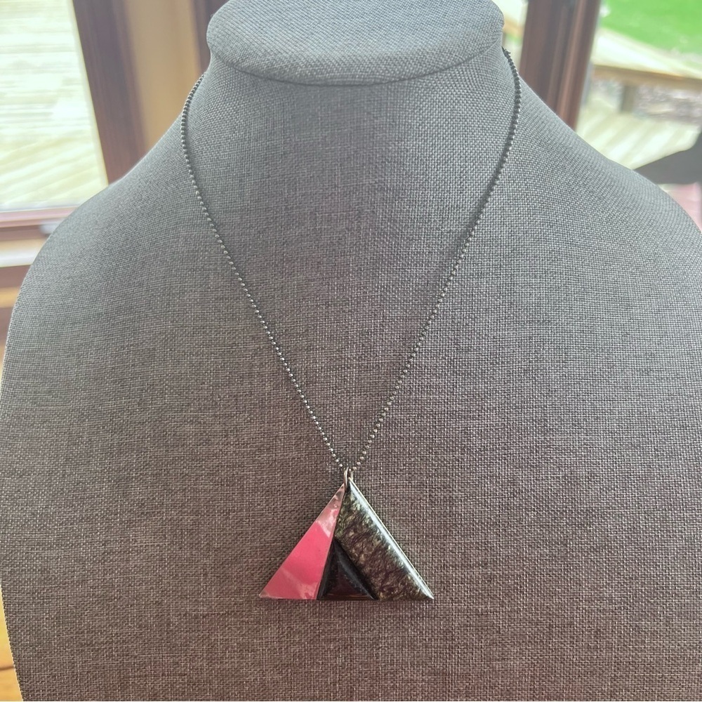 🍭6/$30 Mixed media geometric art deco marbled triangle pendant necklace